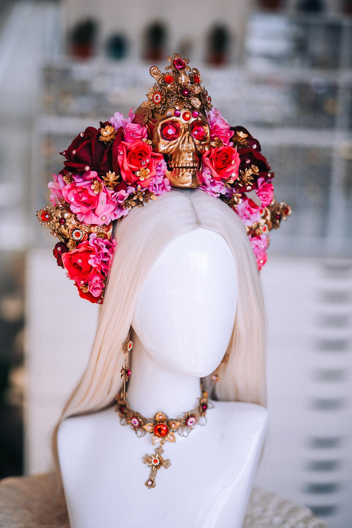 La Catrina Skull Crown, Día de los Muertos Floral Headpiece, Red Pink Gold Flower Crown, Catrina Headdress