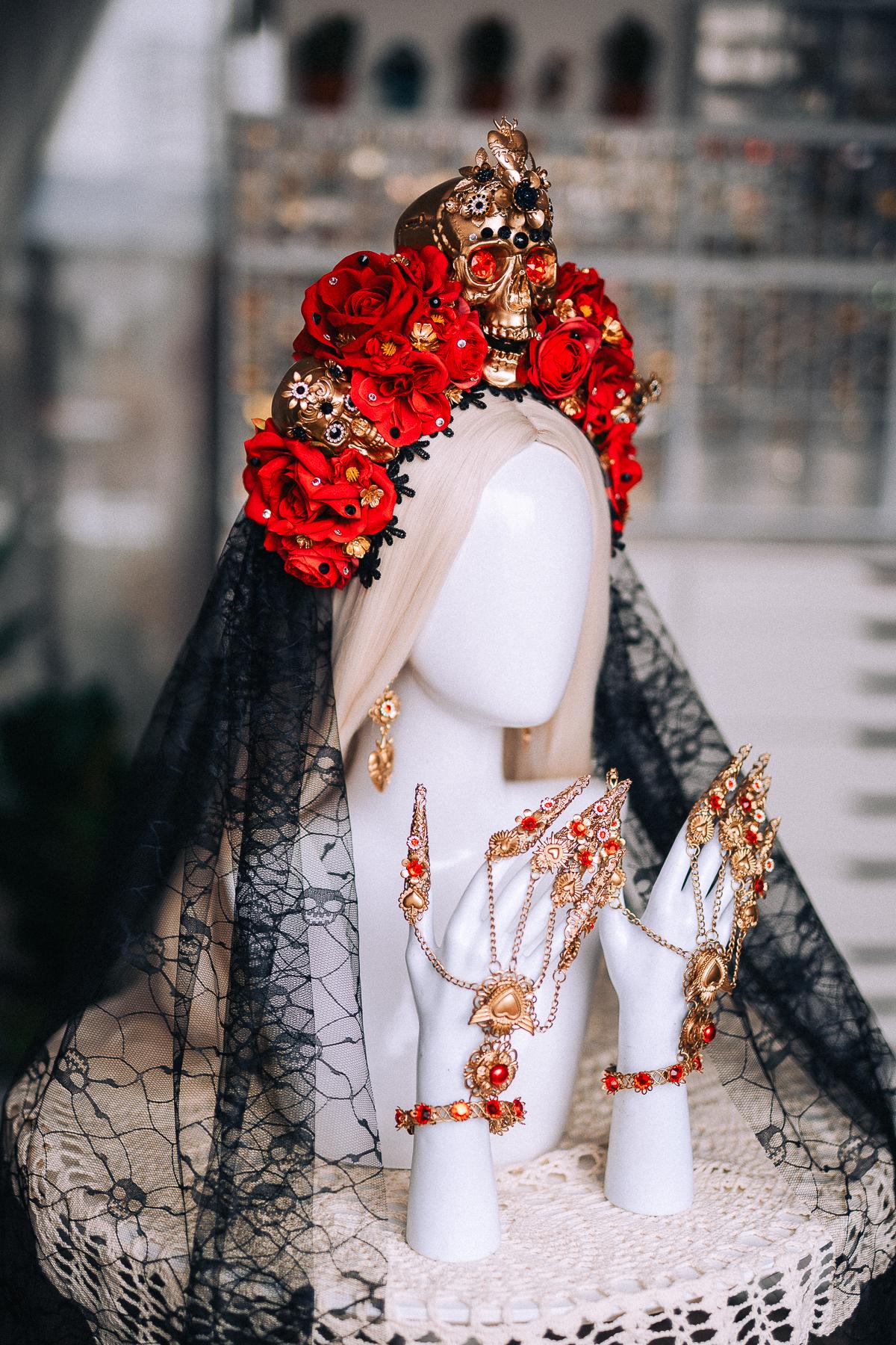 La Catrina Rib Cage Harness, Día de los Muertos Body Jewelry, Gold Sacred Heart Chest Piece, Catrina Body Harness