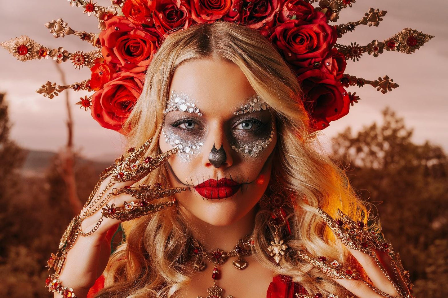 La Catrina Halo Crown, Día de los Muertos Headpiece, Red Rose Gold Crown, Sacred Heart Catrina Headdress