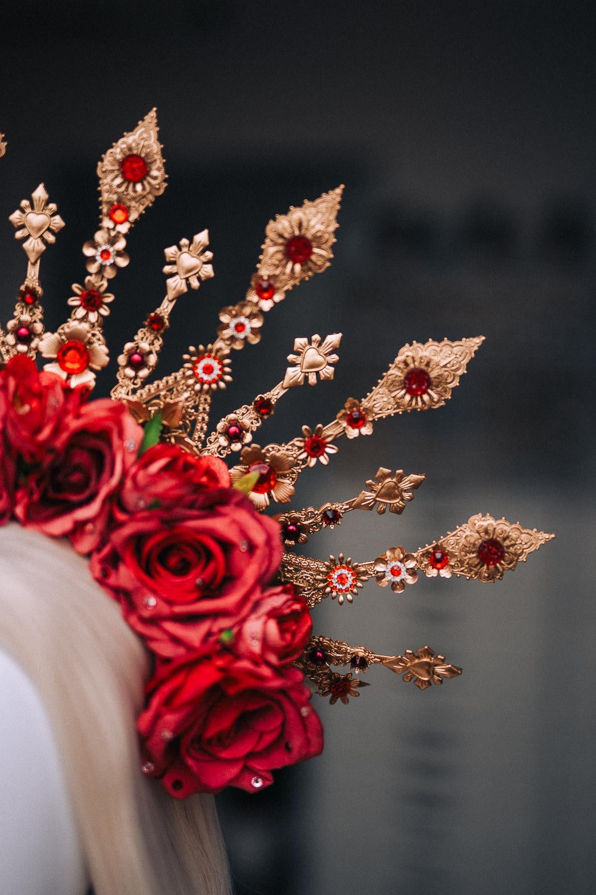 La Catrina Halo Crown, Día de los Muertos Headpiece, Red Rose Gold Crown, Sacred Heart Catrina Headdress