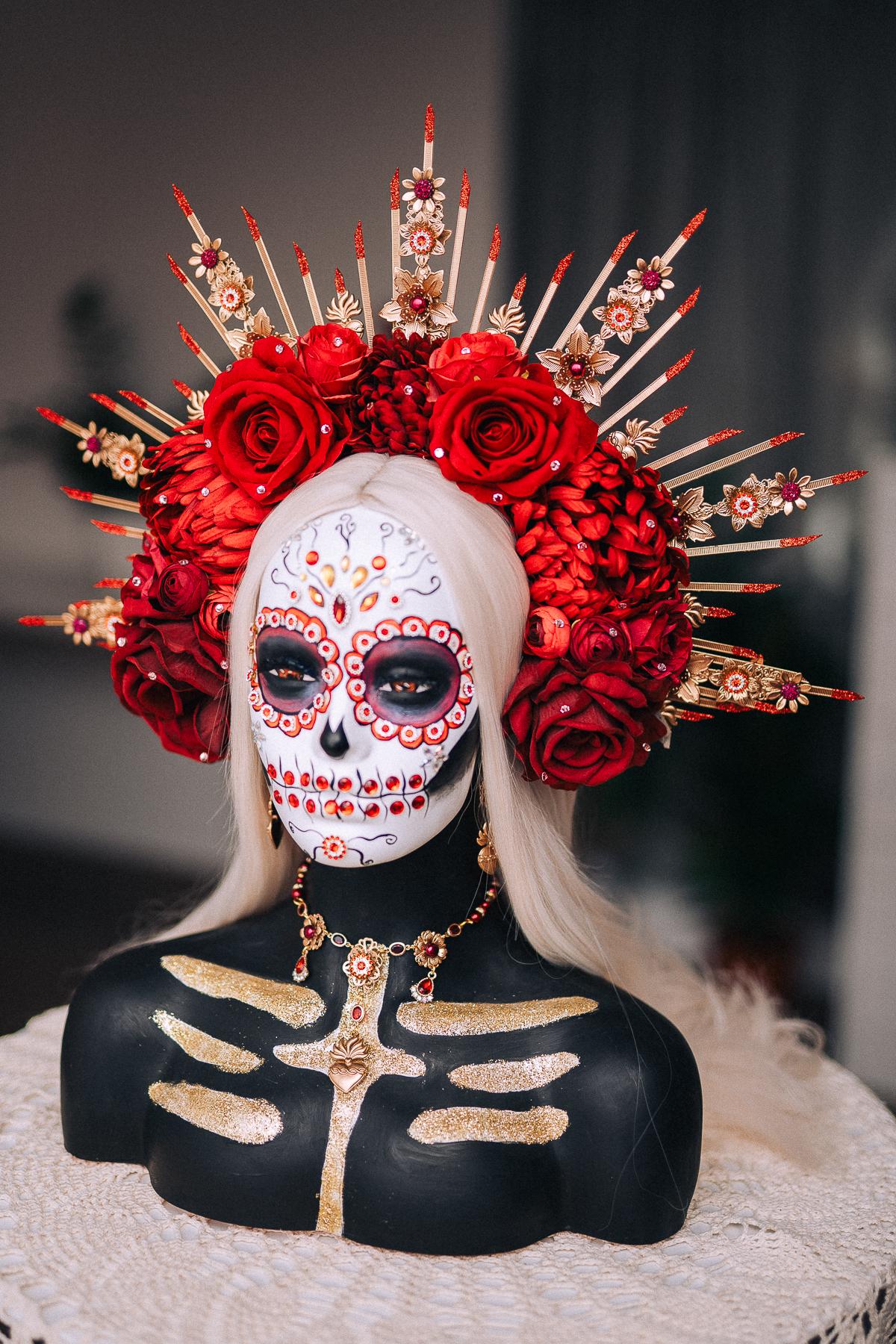 La Catrina Sacred Heart Necklace, Día de los Muertos Jewelry, Antique Gold Red Crystal Necklace, Catrina Statement Jewelry