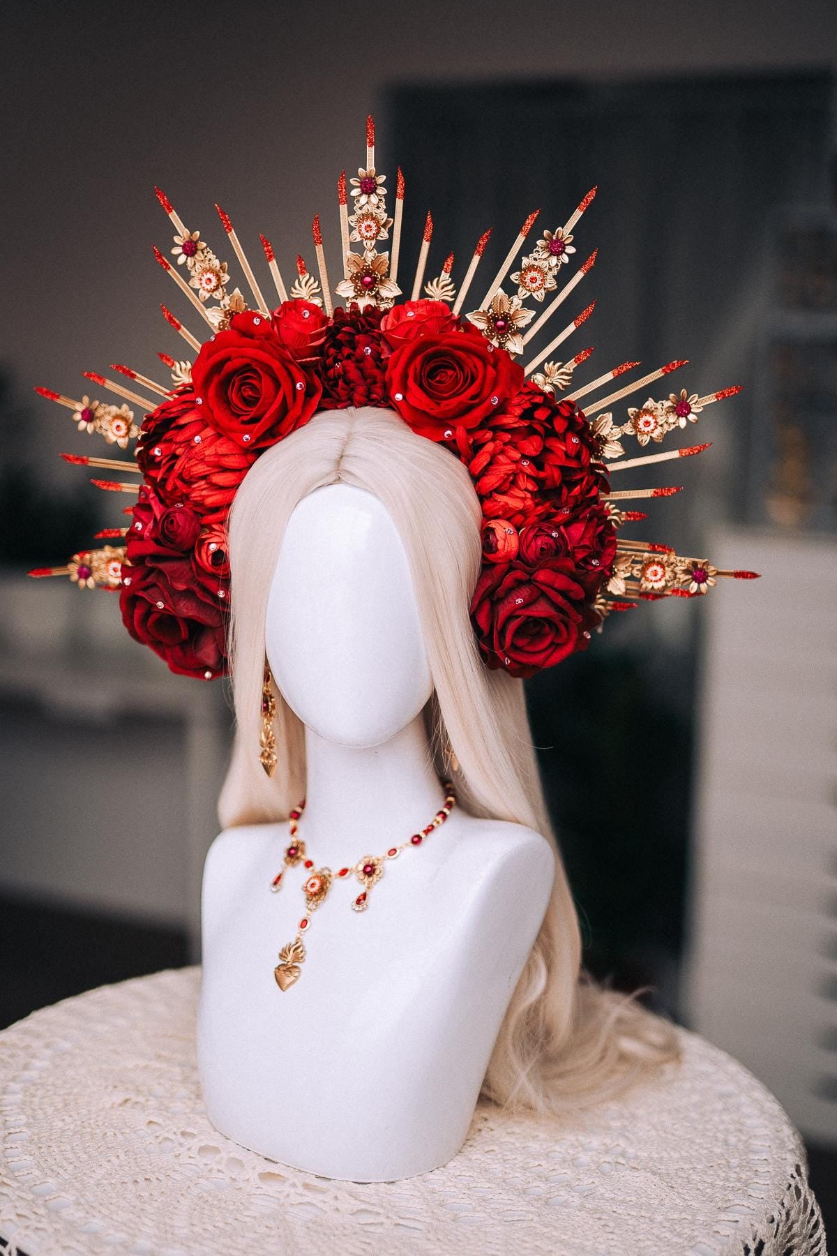 La Catrina Red Rose Crown, Día de los Muertos Headpiece, Antique Gold Floral Crown, Sacred Heart Catrina Headdress