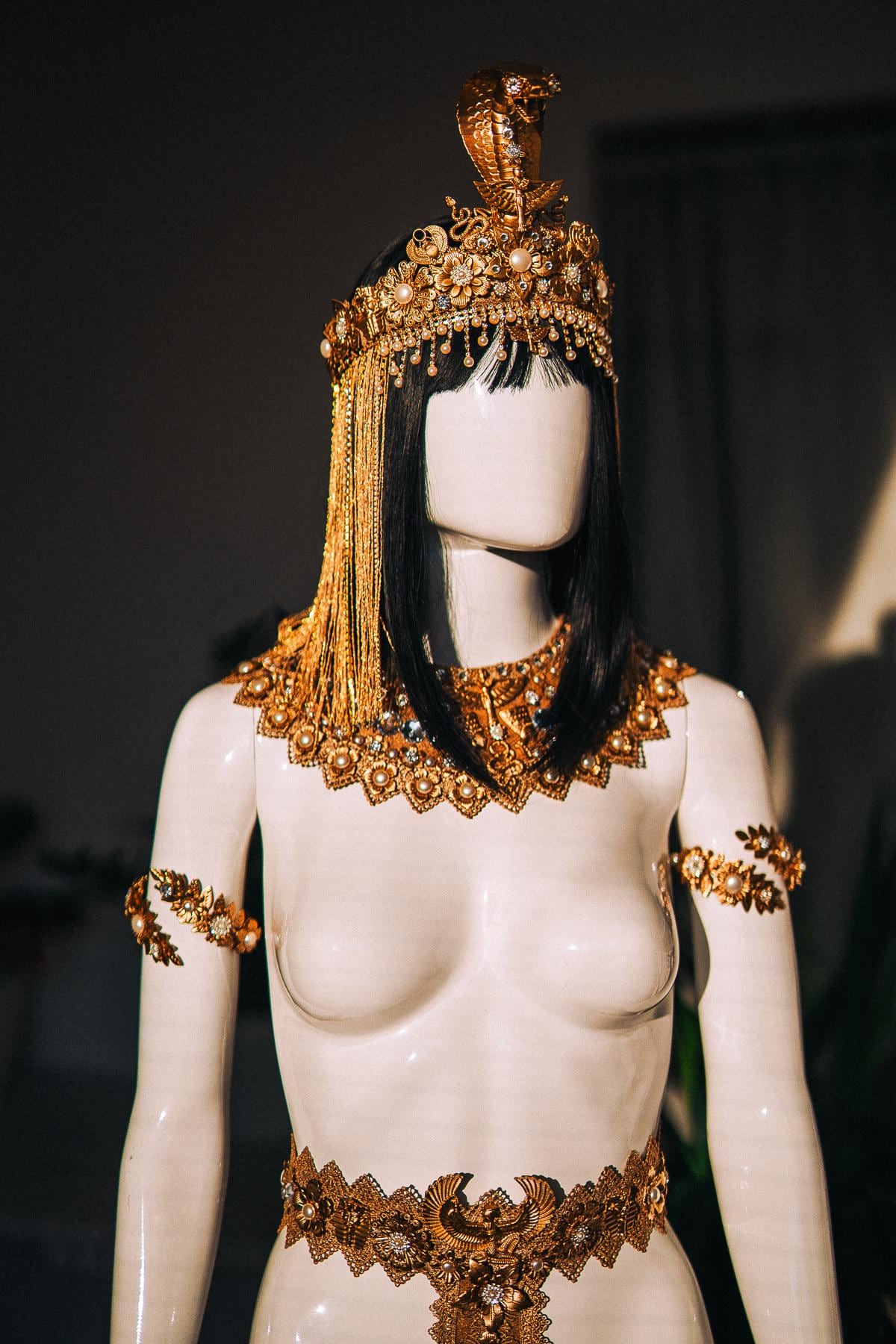 Cleopatra Upper Arm Cuffs Pair, Egyptian Gold Arm Jewelry, Egyptian Queen Costume Accessories