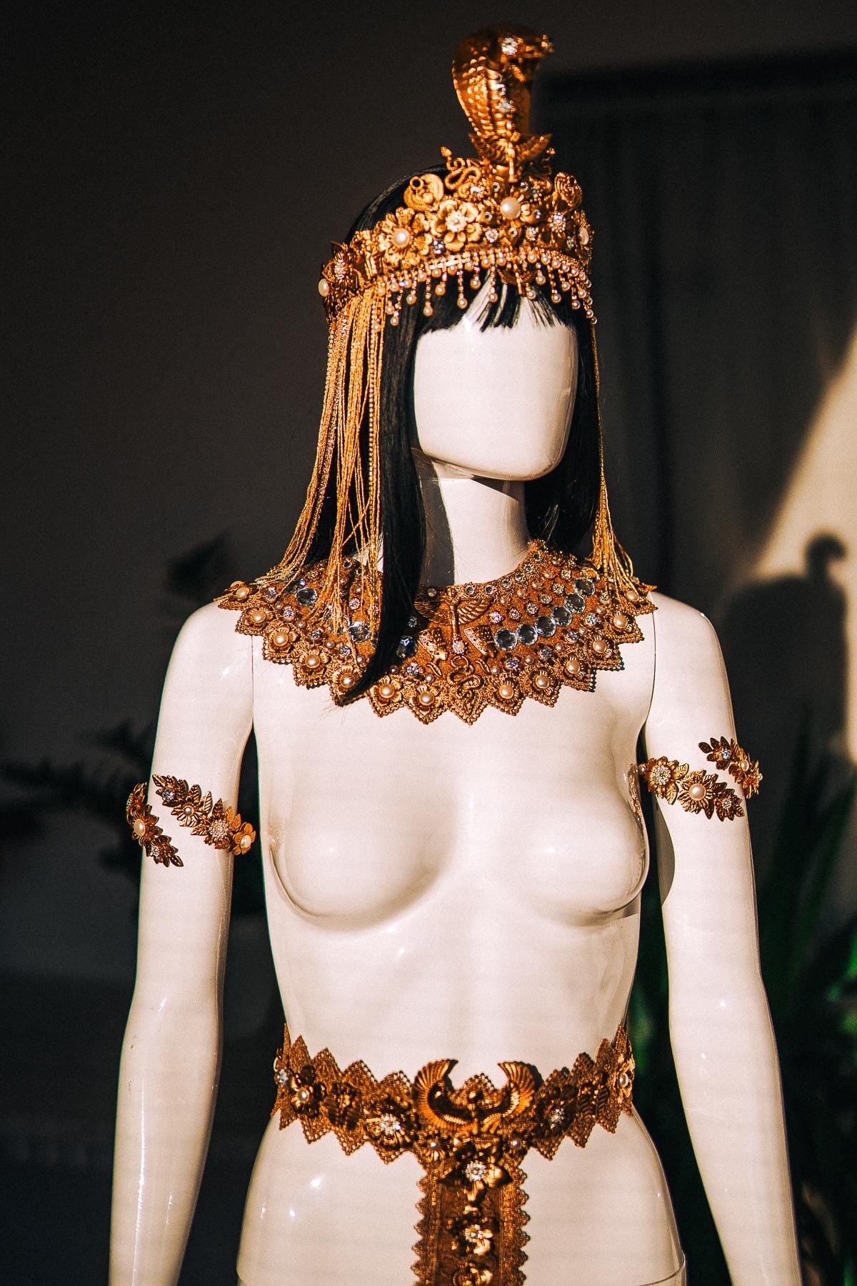 Cleopatra Upper Arm Cuffs Pair, Egyptian Gold Arm Jewelry, Egyptian Queen Costume Accessories