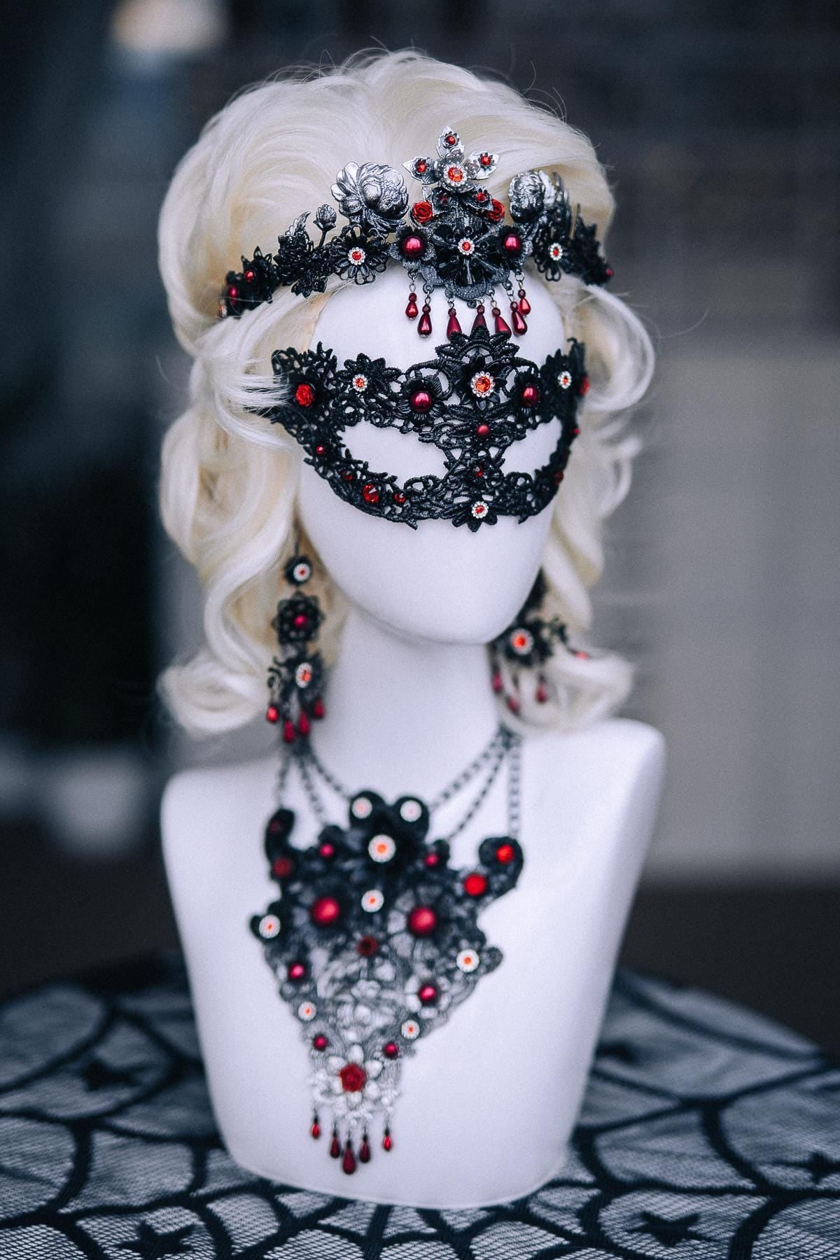 Vampire Earrings, Gothic Red and Black Earrings, Vampire Queen Jewelry, Halloween Costume Accessories