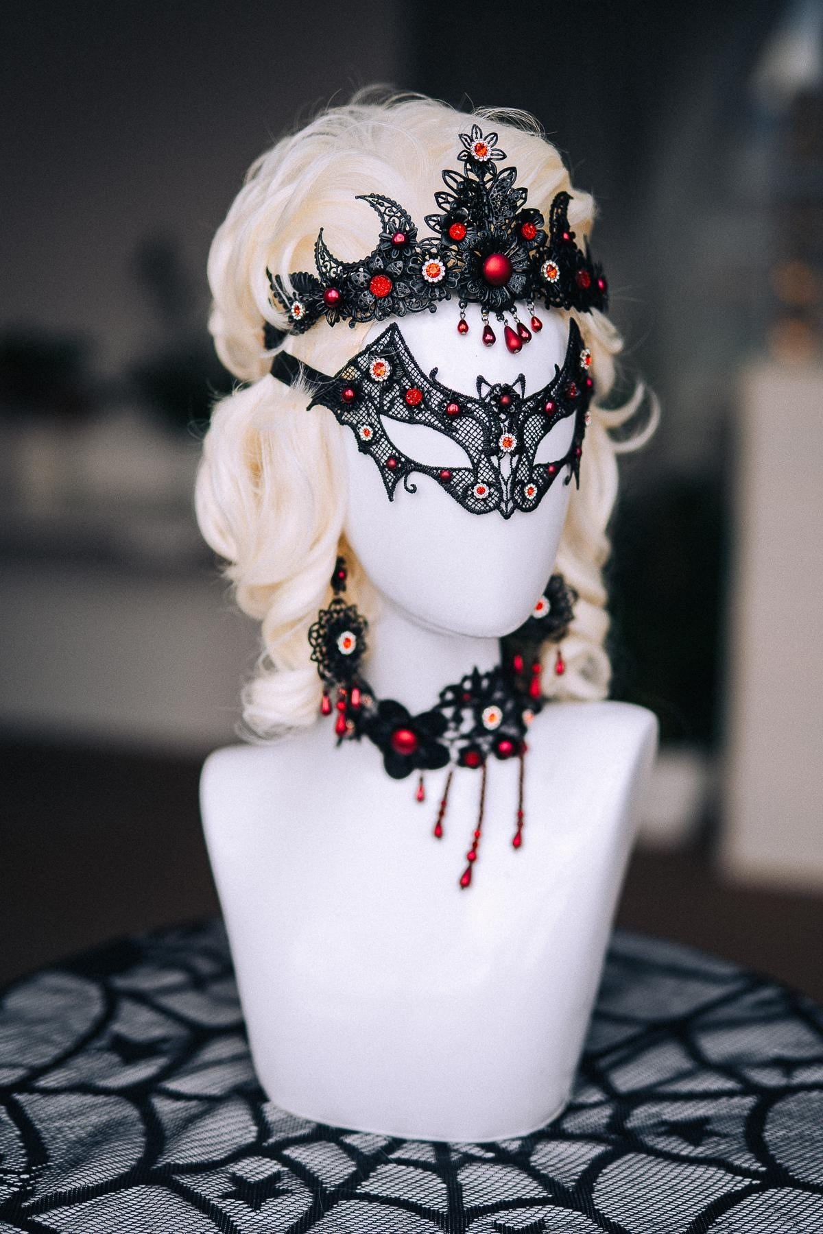 Vampire Masquerade Mask, Gothic Black Lace Mask, Vampire Queen Mask, Halloween Costume Accessory