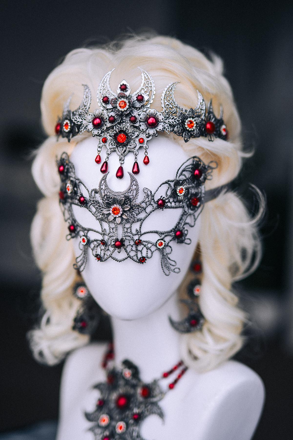 Vampire Necklace, Gothic Crescent Moon Statement Necklace, Red Vampire Jewelry, Halloween Costume Accessory
