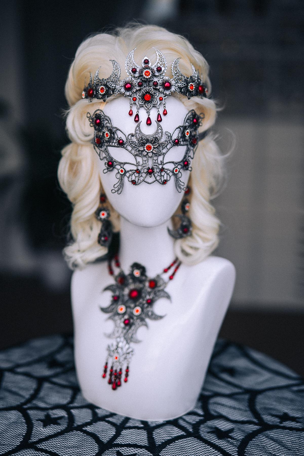 Vampire Queen Crown, Gothic Crescent Moon Crown, Red and Silver Headpiece, Halloween Vampire Costume