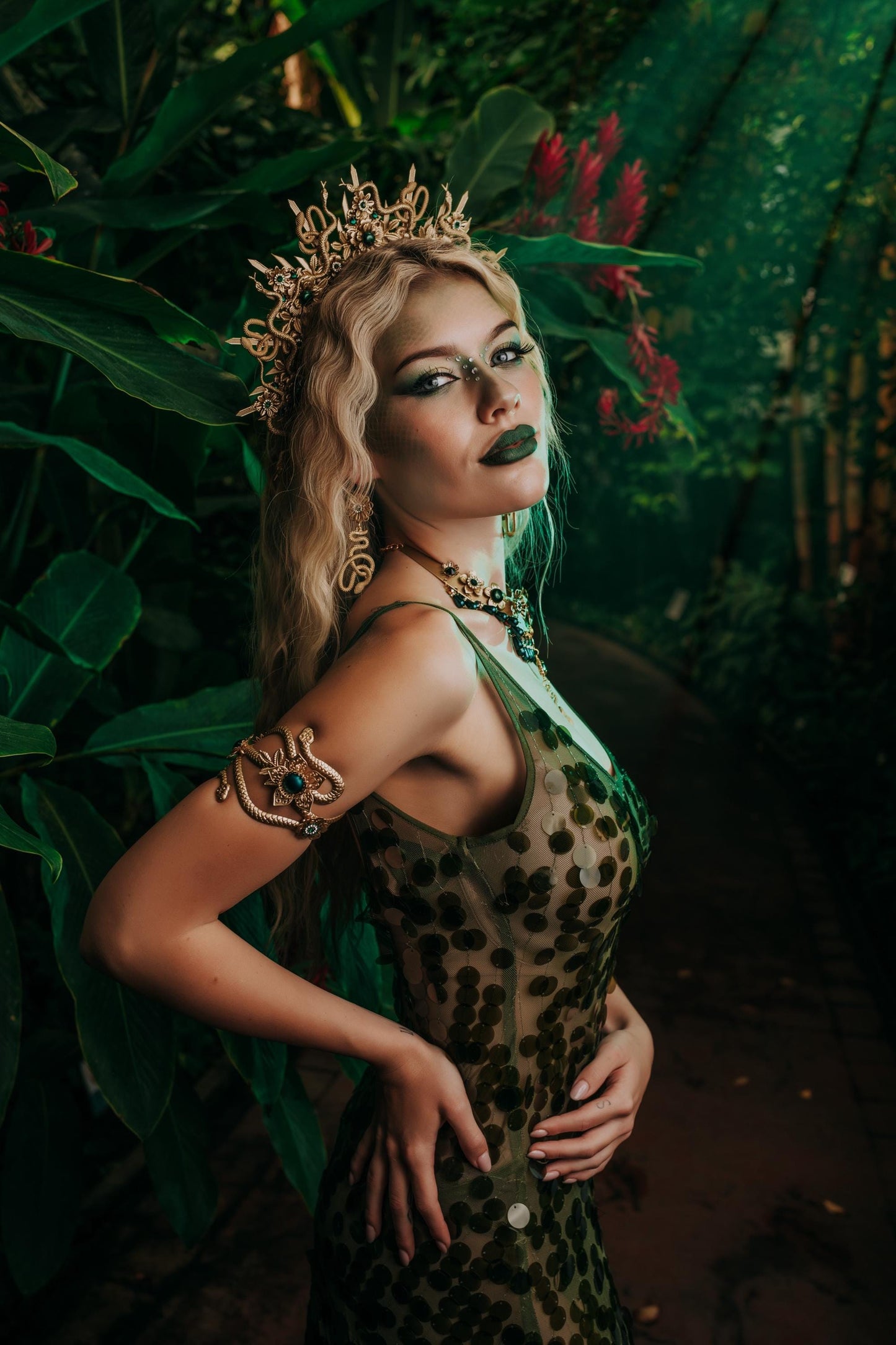 Medusa Masquerade Mask, Snake Goddess Mask, Serpent Mask, Greek Mythology Costume, Gold Emerald Mask, Medusa Costume Accessories