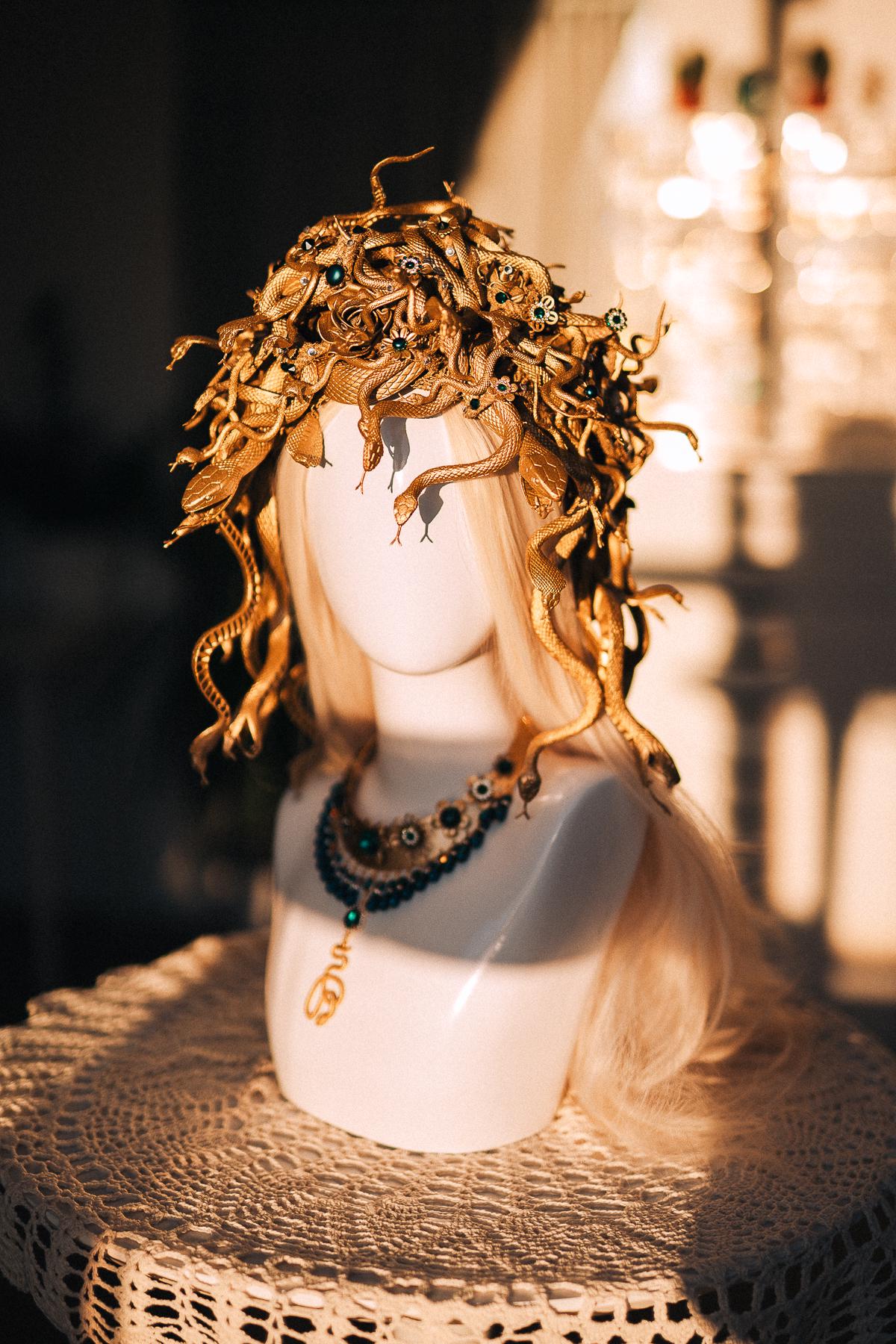 Medusa Snake Headpiece, Medusa Headdress, Gold Serpent Headpiece, Snake Hair Crown, Greek Goddess Costume, Emerald Medusa Set