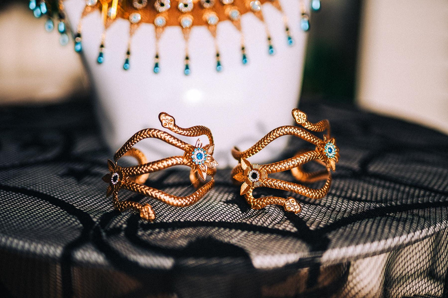 Cleopatra Necklace, Egyptian Collar Jewelry, Gold Pharaoh Statement Necklace, Turquoise Egyptian Goddess Costume, Cleopatra Accessories