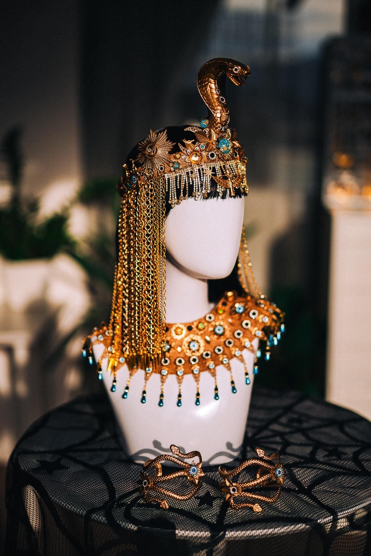 Cleopatra Necklace, Egyptian Collar Jewelry, Gold Pharaoh Statement Necklace, Turquoise Egyptian Goddess Costume, Cleopatra Accessories