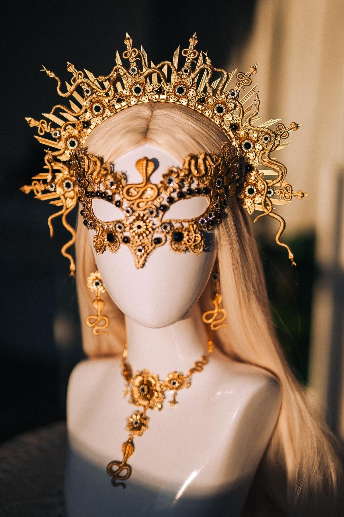 Medusa Mask, Gold Snake Masquerade Mask, Greek Goddess Costume, Serpent Face Mask, Mythology Fantasy Masquerade Accessories
