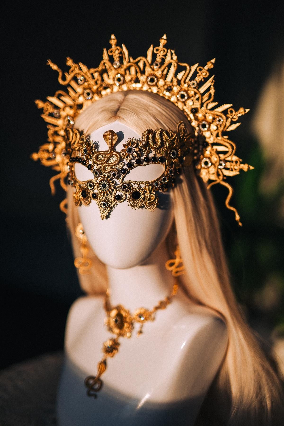 Medusa Crown, Gold Snake Halo Crown, Serpent Headpiece, Greek Goddess Crown, Medusa Costume Headpiece, Mythology Fantasy Crown