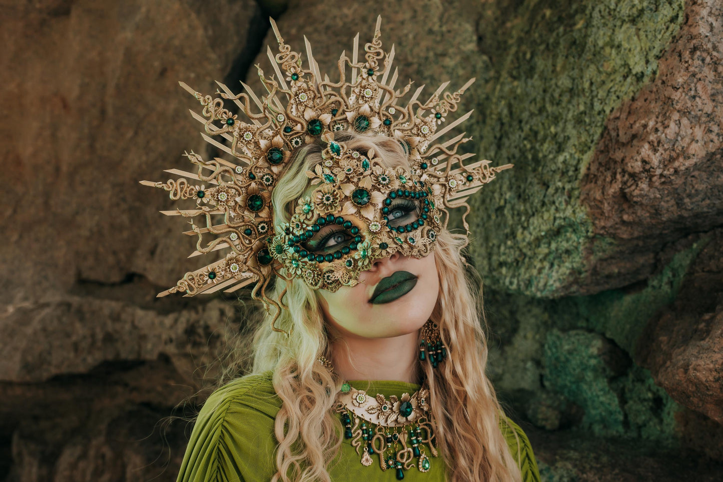 Medusa Snake Arm Cuffs Pair, Gold Serpent Upper Arm Bracelets, Emerald Greek Goddess Jewelry, Medusa Costume Armlets