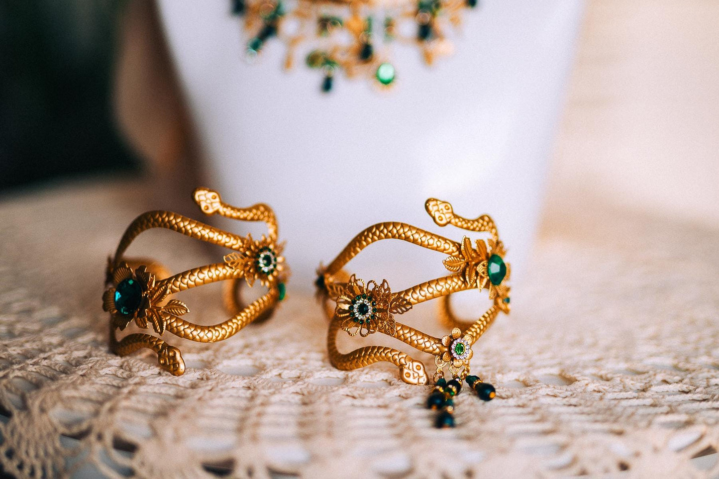 Medusa Snake Necklace, Gold Serpent Collar with Emerald Crystals, Greek Goddess Statement Jewelry, Medusa Costume Necklace