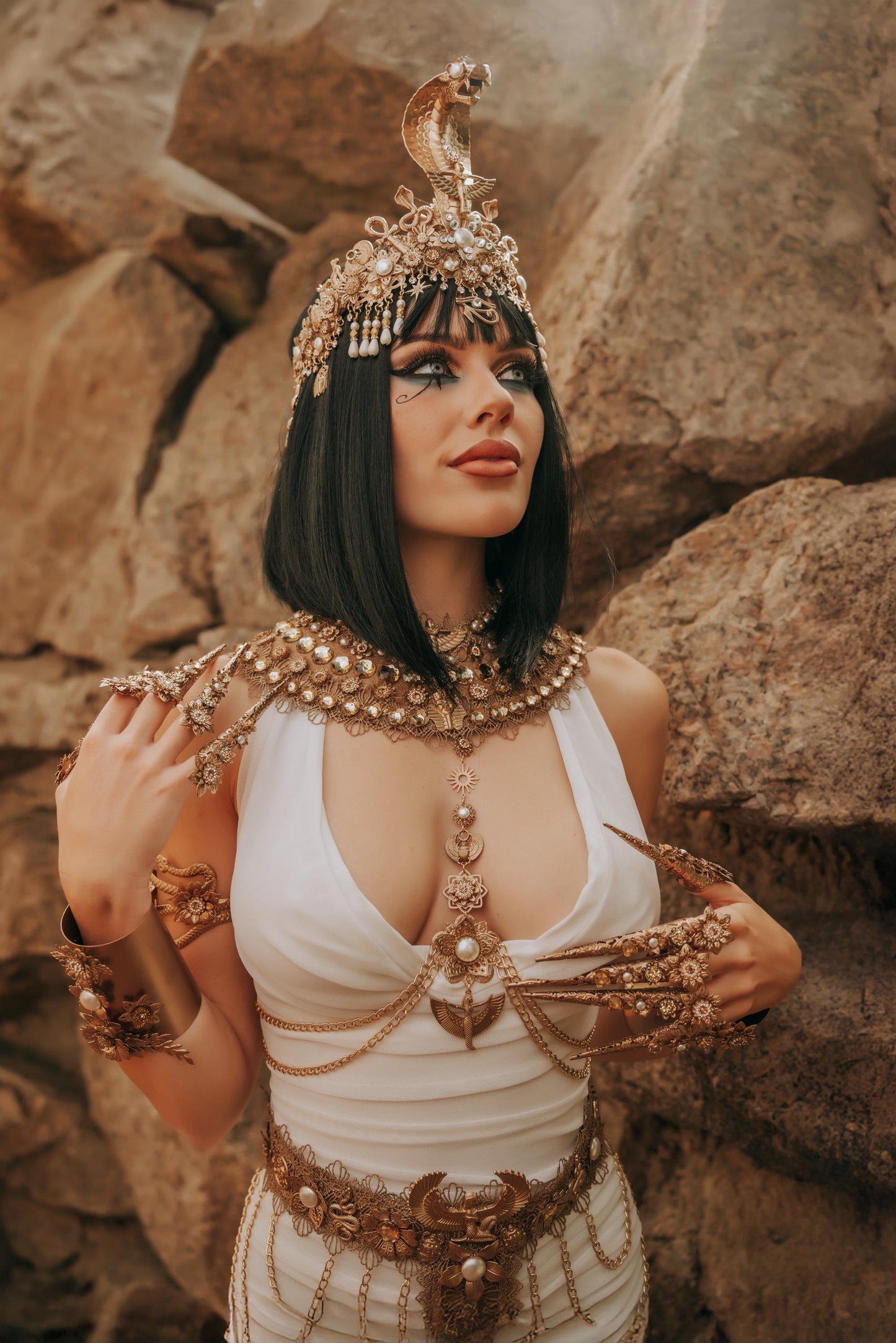 Cleopatra Statement Necklace, Egyptian Gold Collar, Pharaoh Jewelry, Goddess Necklace, Egyptian Queen Costume Jewelry