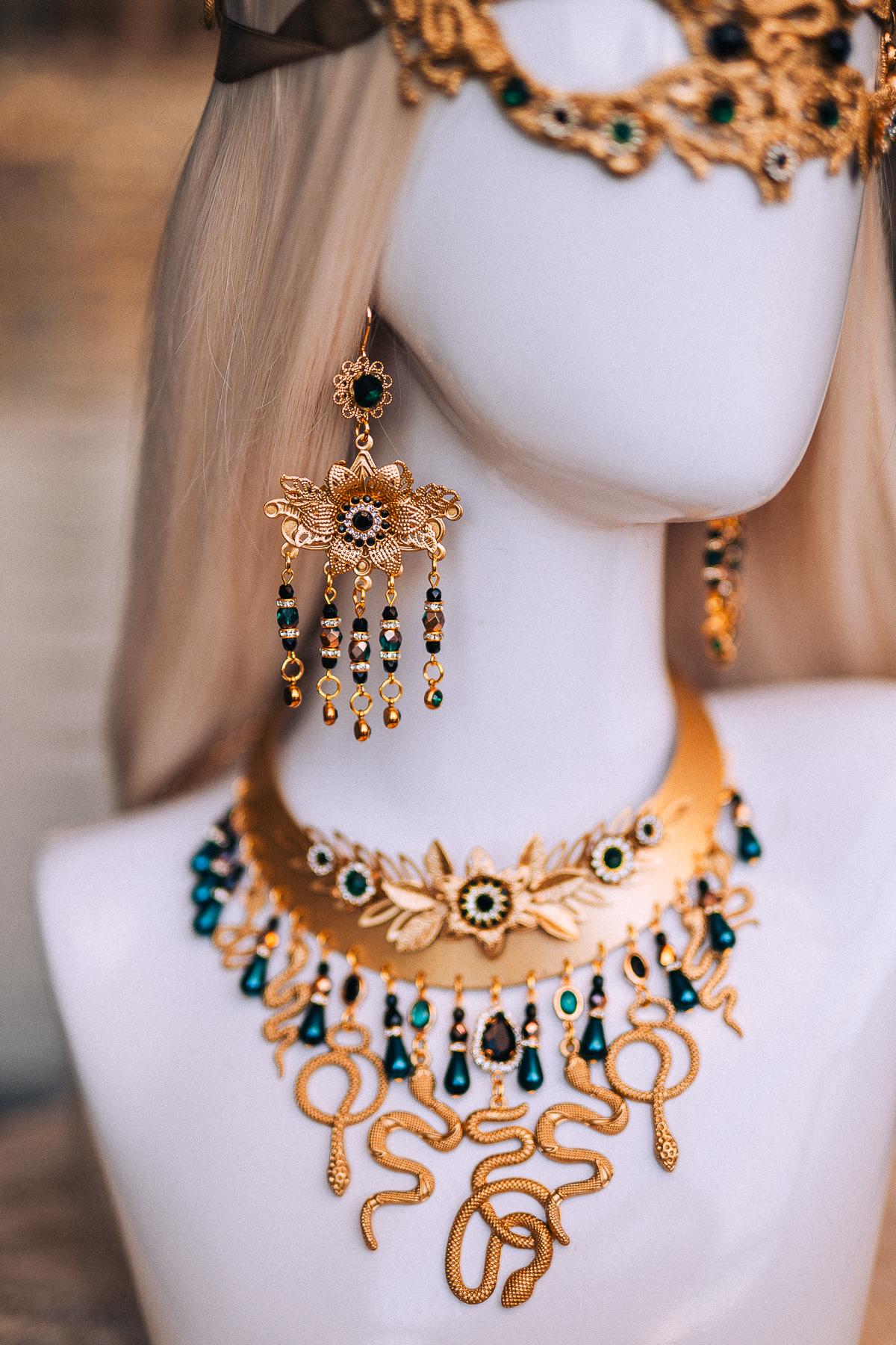 Medusa Arm Cuff, Gold Snake Arm Cuff, Greek Goddess Jewelry, Serpent Arm Jewelry, Medusa Costume Accessory
