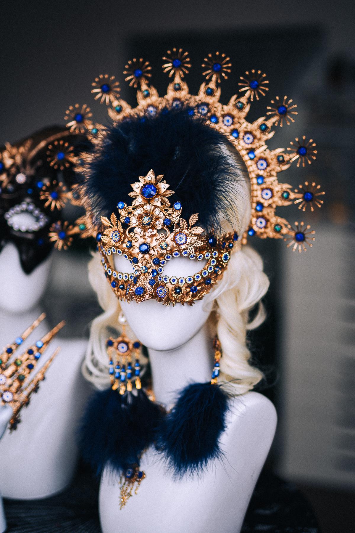 Gold Masquerade Mask, Royal Blue Venetian Mask, Baroque Feather Eye Mask, Luxury Masquerade Ball Costume, Fantasy Goddess Mask