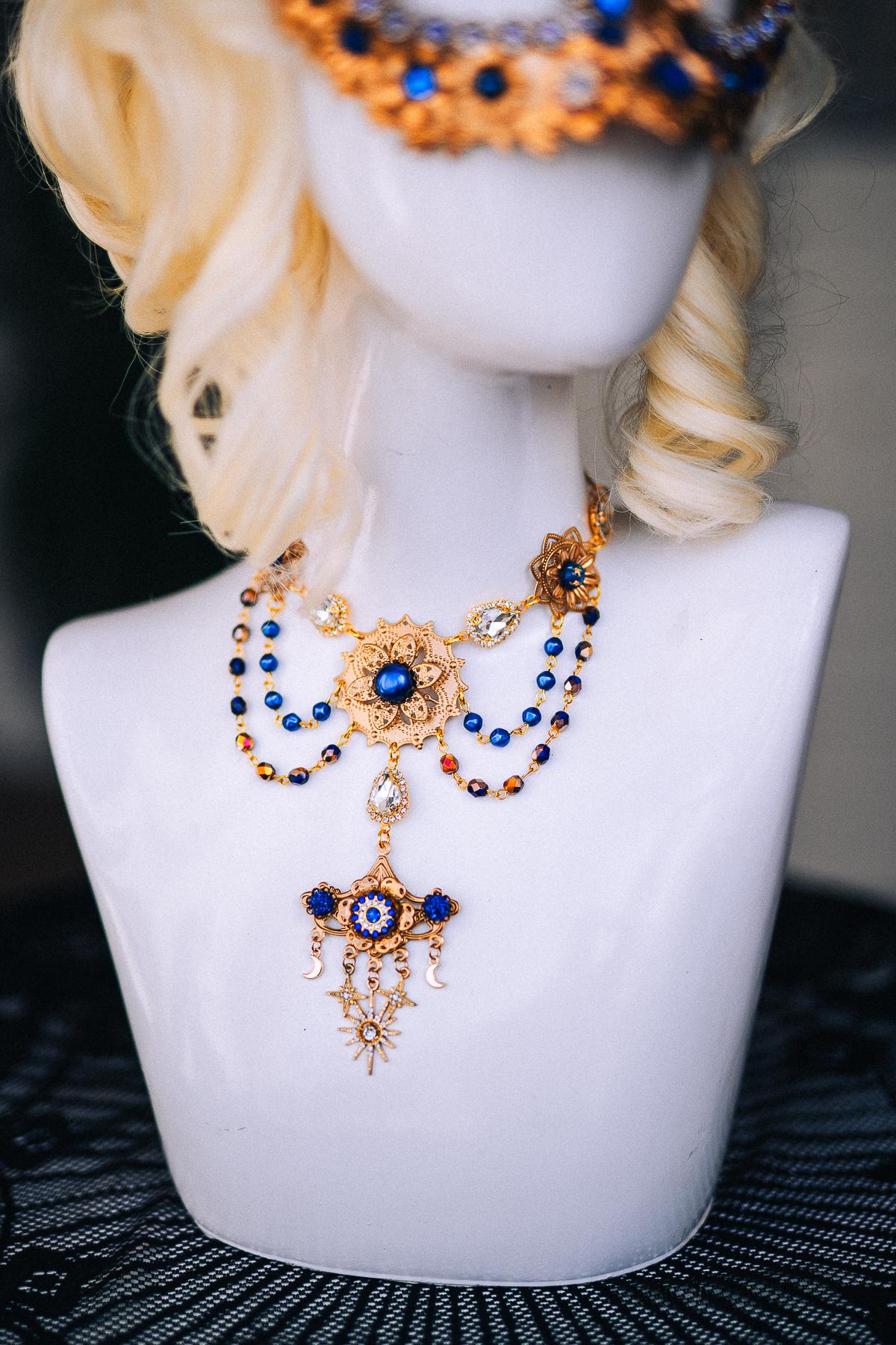 Gold Masquerade Mask, Royal Blue Venetian Mask, Baroque Feather Eye Mask, Luxury Masquerade Ball Costume, Fantasy Goddess Mask