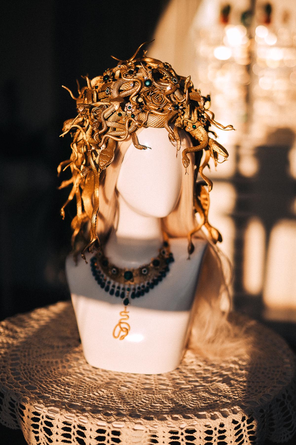 Medusa Snake Arm Cuffs, Gold Serpent Upper Arm Bracelets, Greek Goddess Jewelry, Medusa Costume Accessories, Emerald Snake Jewelry