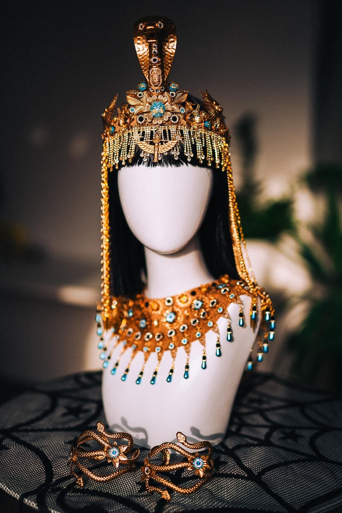 Cleopatra Necklace, Egyptian Collar Jewelry, Gold Pharaoh Statement Necklace, Turquoise Egyptian Goddess Costume, Cleopatra Accessories