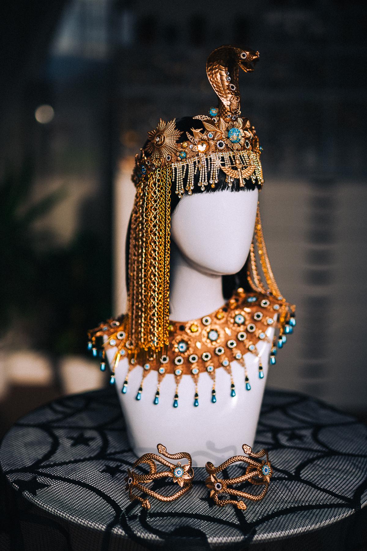 Cleopatra Crown, Gold Cobra Crown, Egyptian Headdress, Pharaoh Headpiece, Egyptian Queen Costume, Cleopatra Goddess Headpiece