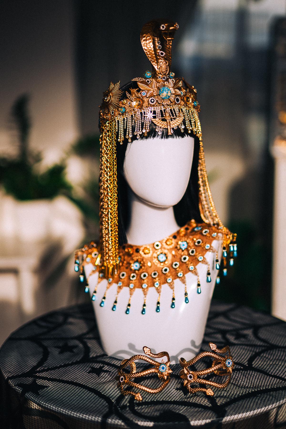 Cleopatra Crown, Gold Cobra Crown, Egyptian Headdress, Pharaoh Headpiece, Egyptian Queen Costume, Cleopatra Goddess Headpiece