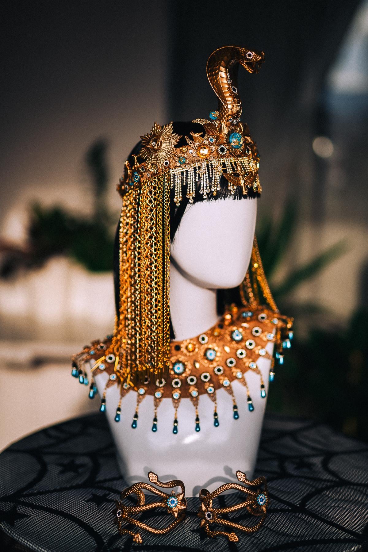 Cleopatra Crown, Gold Cobra Crown, Egyptian Headdress, Pharaoh Headpiece, Egyptian Queen Costume, Cleopatra Goddess Headpiece