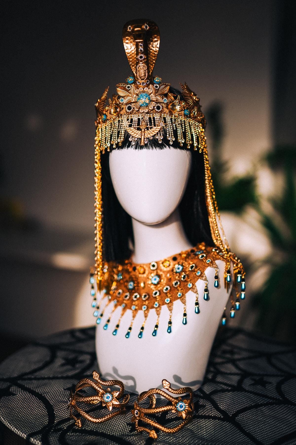 Cleopatra Crown, Gold Cobra Crown, Egyptian Headdress, Pharaoh Headpiece, Egyptian Queen Costume, Cleopatra Goddess Headpiece