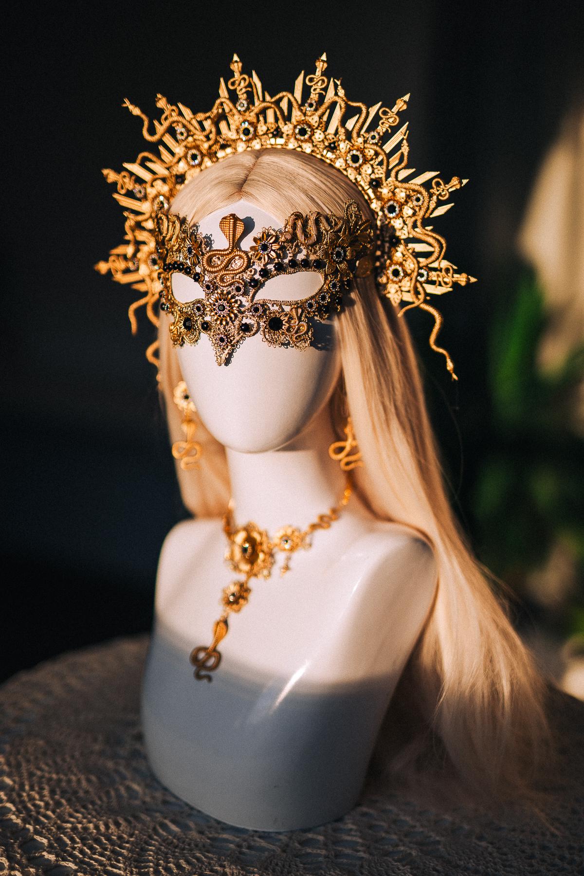 Medusa Crown, Gold Snake Halo Crown, Serpent Headpiece, Greek Goddess Crown, Medusa Costume Headpiece, Mythology Fantasy Crown