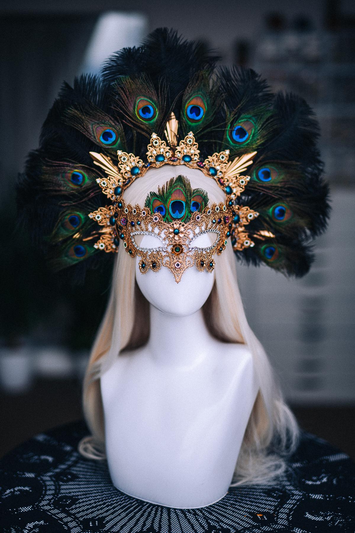 Peacock Masquerade Mask, Gold Venetian Mask, Peacock Feather Mask, Baroque Carnival Mask, Fantasy Goddess Costume, Green Gold Mask