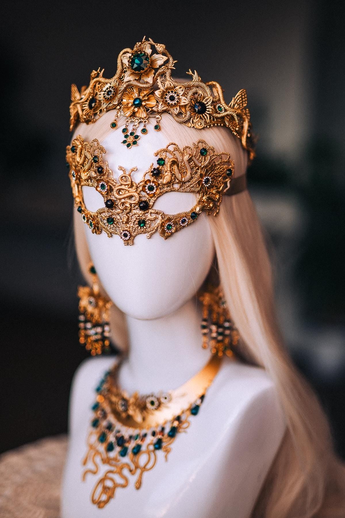 Medusa Tiara, Gold Snake Crown, Emerald Goddess Headpiece, Greek Goddess Crown, Medusa Costume Headpiece