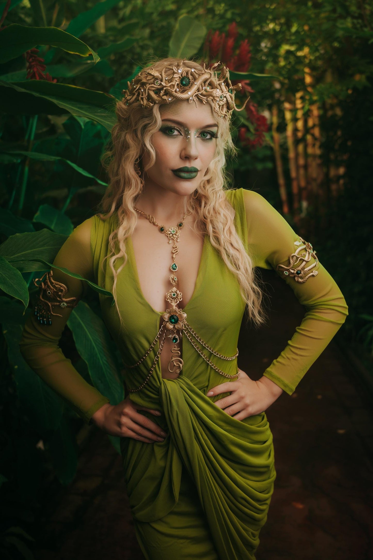 Medusa Crown, Gold Snake Crown, Serpent Headpiece, Greek Goddess Headpiece, Medusa Costume Crown