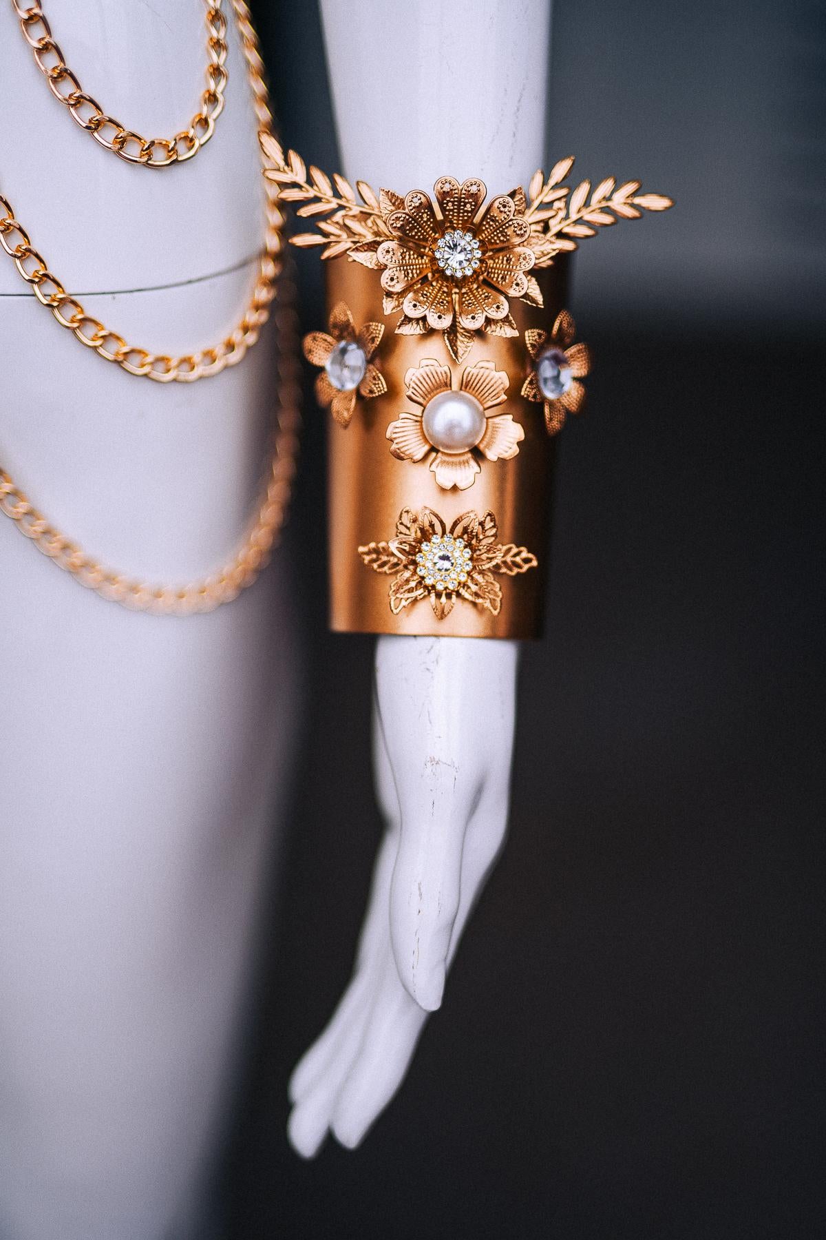Cleopatra Upper Arm Cuffs, Gold Egyptian Arm Bands, White Pearl Pharaoh Jewelry, Egyptian Queen Costume, Goddess Arm Jewelry