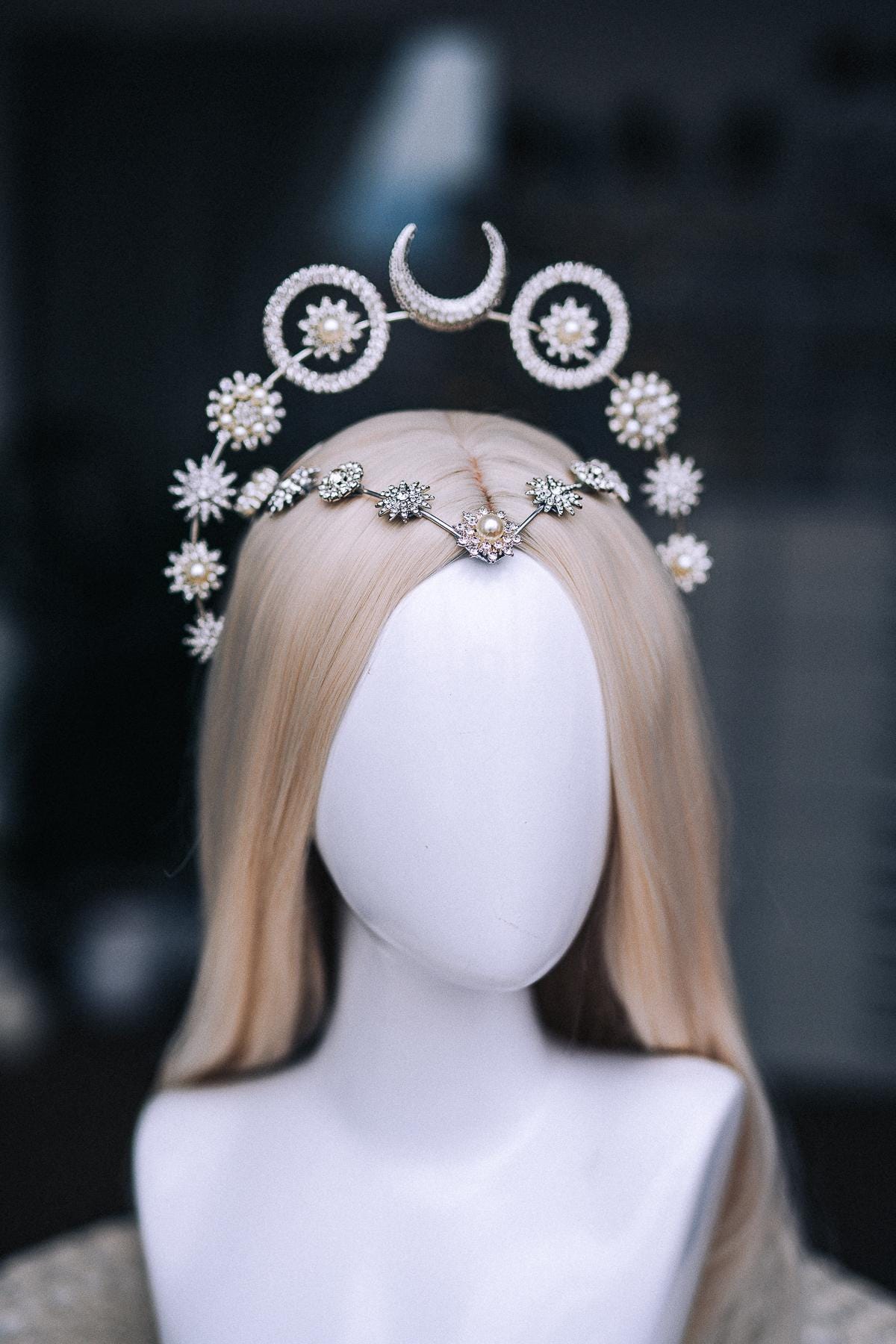 Silver Moon Halo Crown, Celestial Goddess Headpiece, Crystal Star Crown, Pearl Lunar Tiara, Celestial Wedding Headpiece