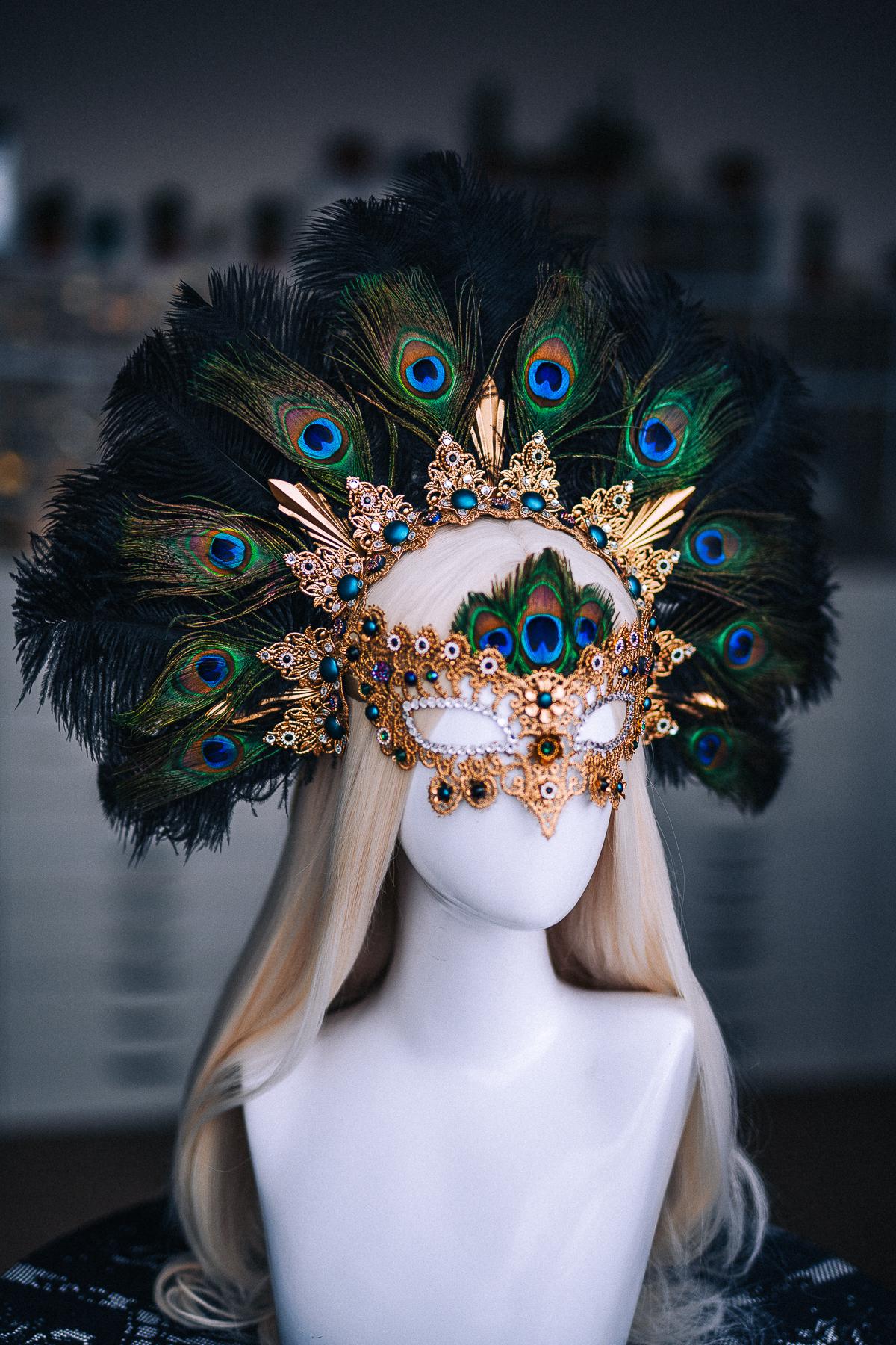 Peacock Masquerade Mask, Gold Venetian Mask, Peacock Feather Mask, Baroque Carnival Mask, Fantasy Goddess Costume, Green Gold Mask