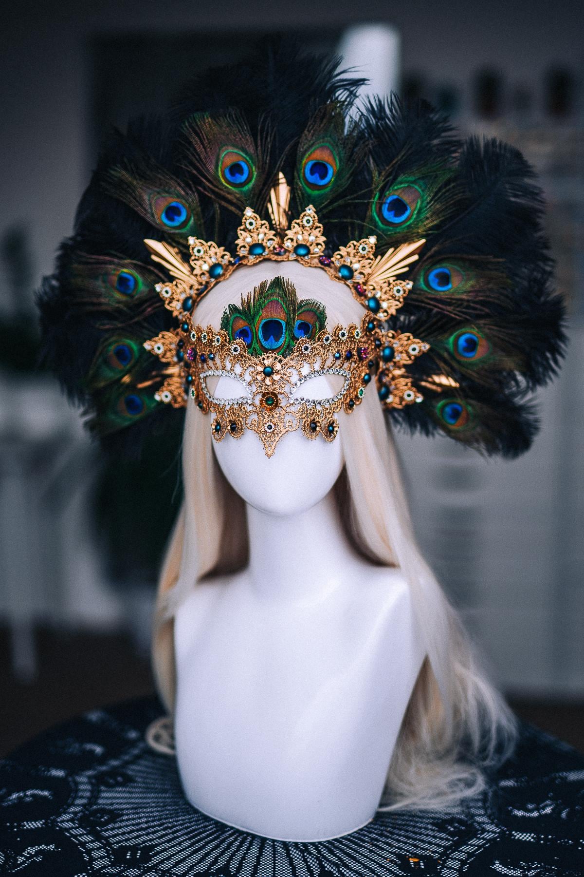 Peacock Masquerade Mask, Gold Venetian Mask, Peacock Feather Mask, Baroque Carnival Mask, Fantasy Goddess Costume, Green Gold Mask