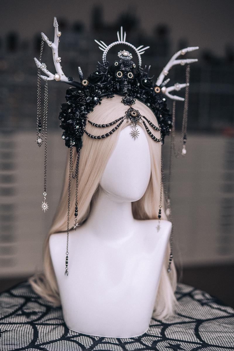 Black White Deer Antler Crown, Gothic Witch Skull Crown, Dark Fantasy Halo Headpiece, Halloween Crown, Witch Costume Headdress