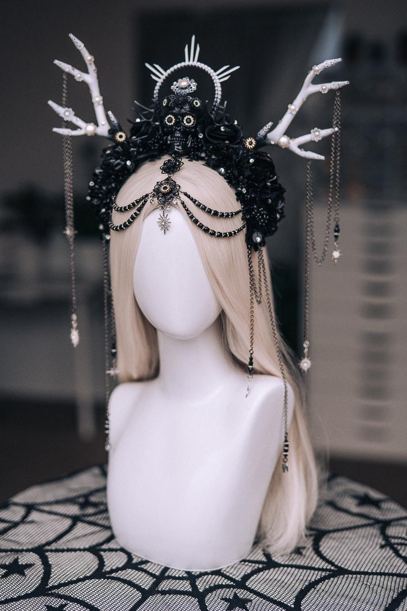 Black White Deer Antler Crown, Gothic Witch Skull Crown, Dark Fantasy Halo Headpiece, Halloween Crown, Witch Costume Headdress