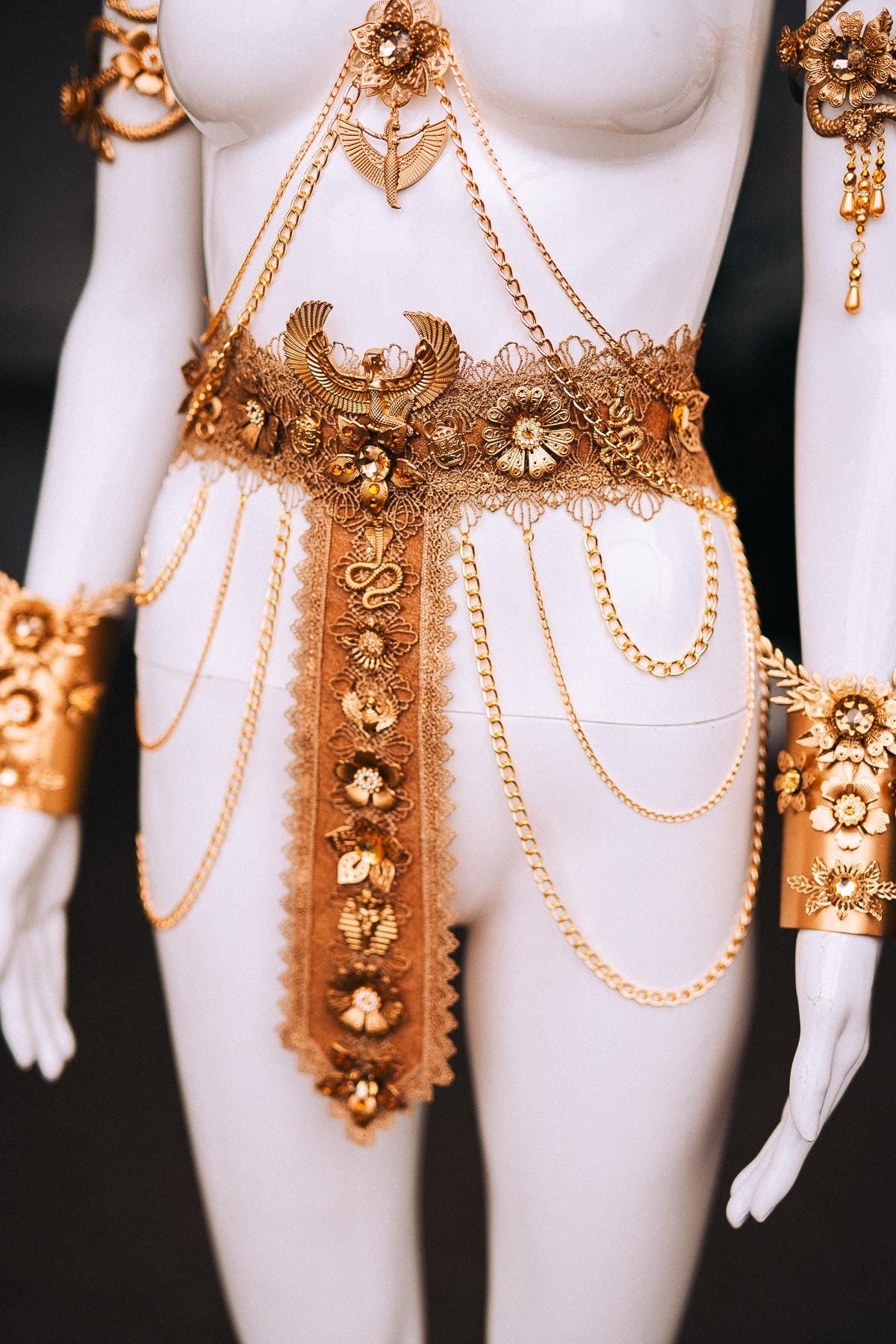 Cleopatra Wrist Cuffs, Gold Egyptian Bracelets, Gold Crystal Arm Cuffs, Pharaoh Jewelry, Egyptian Queen Costume Accessories