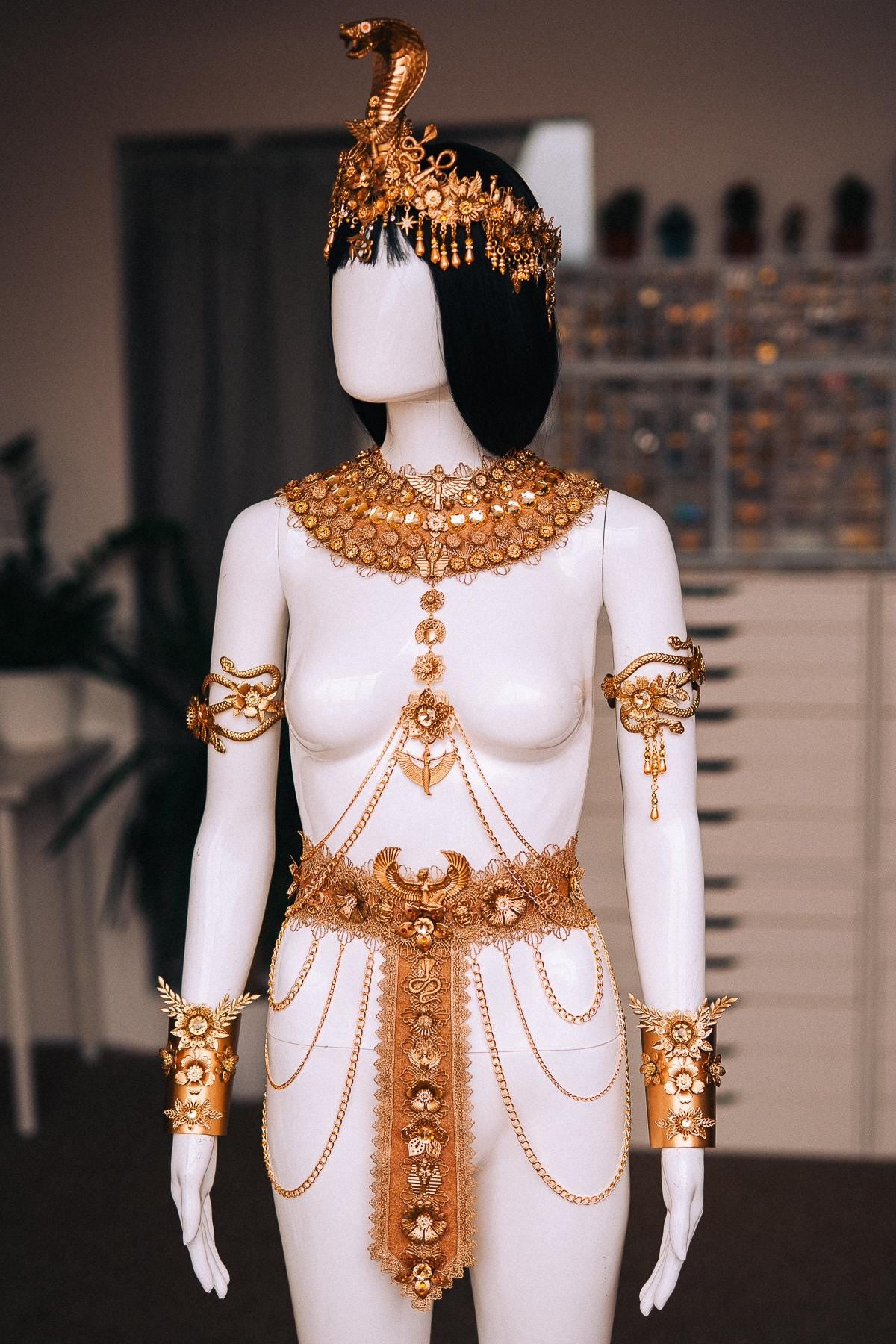 Cleopatra Body Harness, Gold Egyptian Body Jewelry, Pharaoh Chain Harness, Egyptian Queen Costume, Gold Goddess Accessories