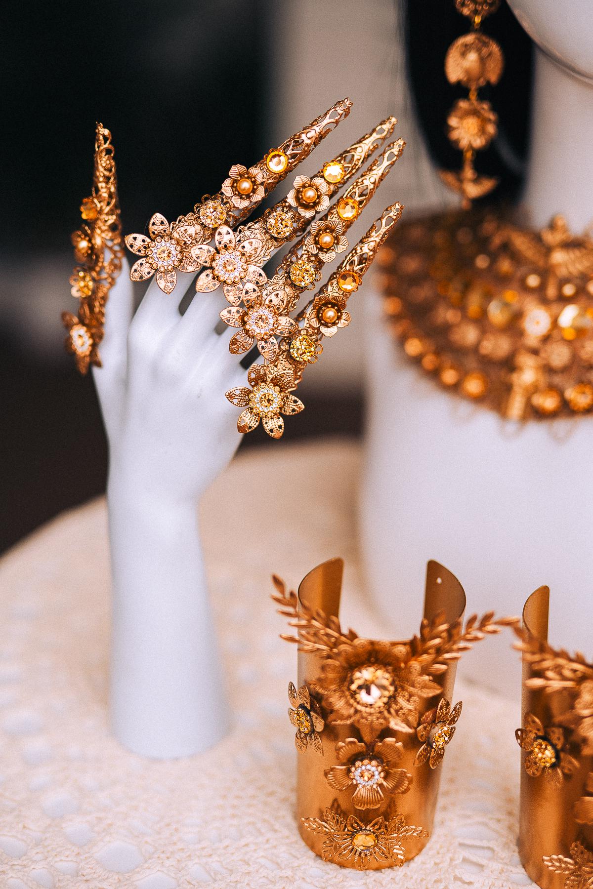 Cleopatra Masquerade Mask, Gold Egyptian Queen Mask, Pharaoh Costume Jewelry, Egyptian Goddess Face Mask, Gold Masquerade Mask