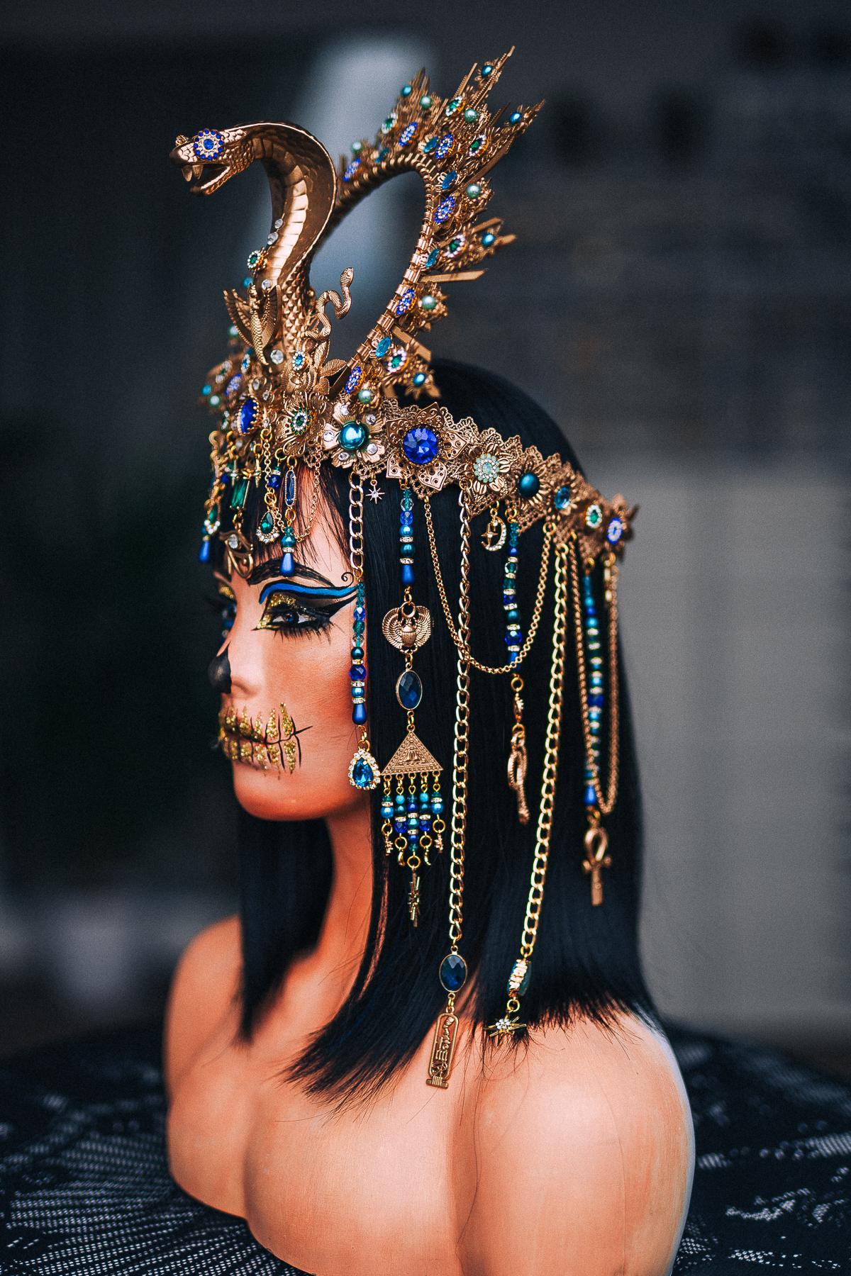 Cleopatra Cobra Crown, Egyptian Halo Crown, Gold Pharaoh Headpiece, Blue Green Goddess Headdress, Egyptian Queen Costume Crown