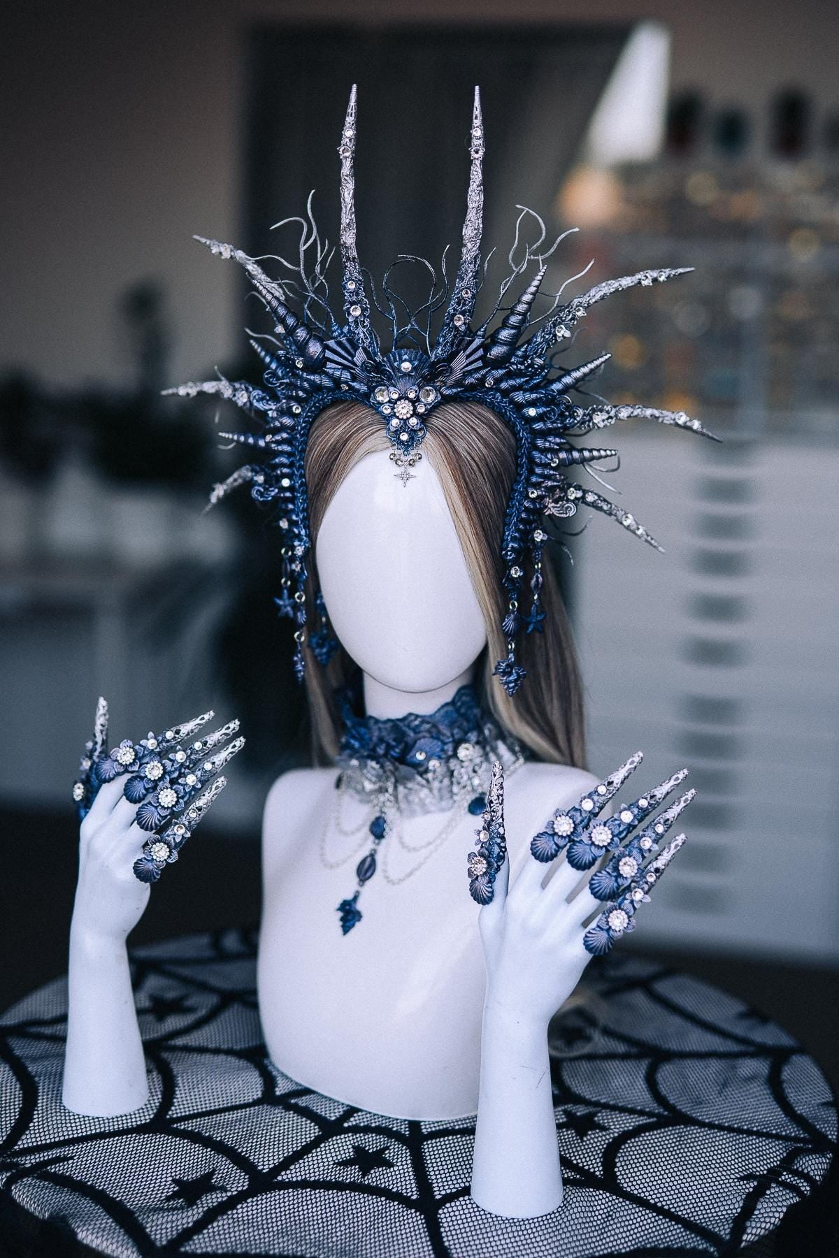 Dark Siren Finger Claws, Mermaid Costume Nails, Blue Silver Ocean Queen Claws, Sea Witch Jewelry, Fantasy Hand Accessories