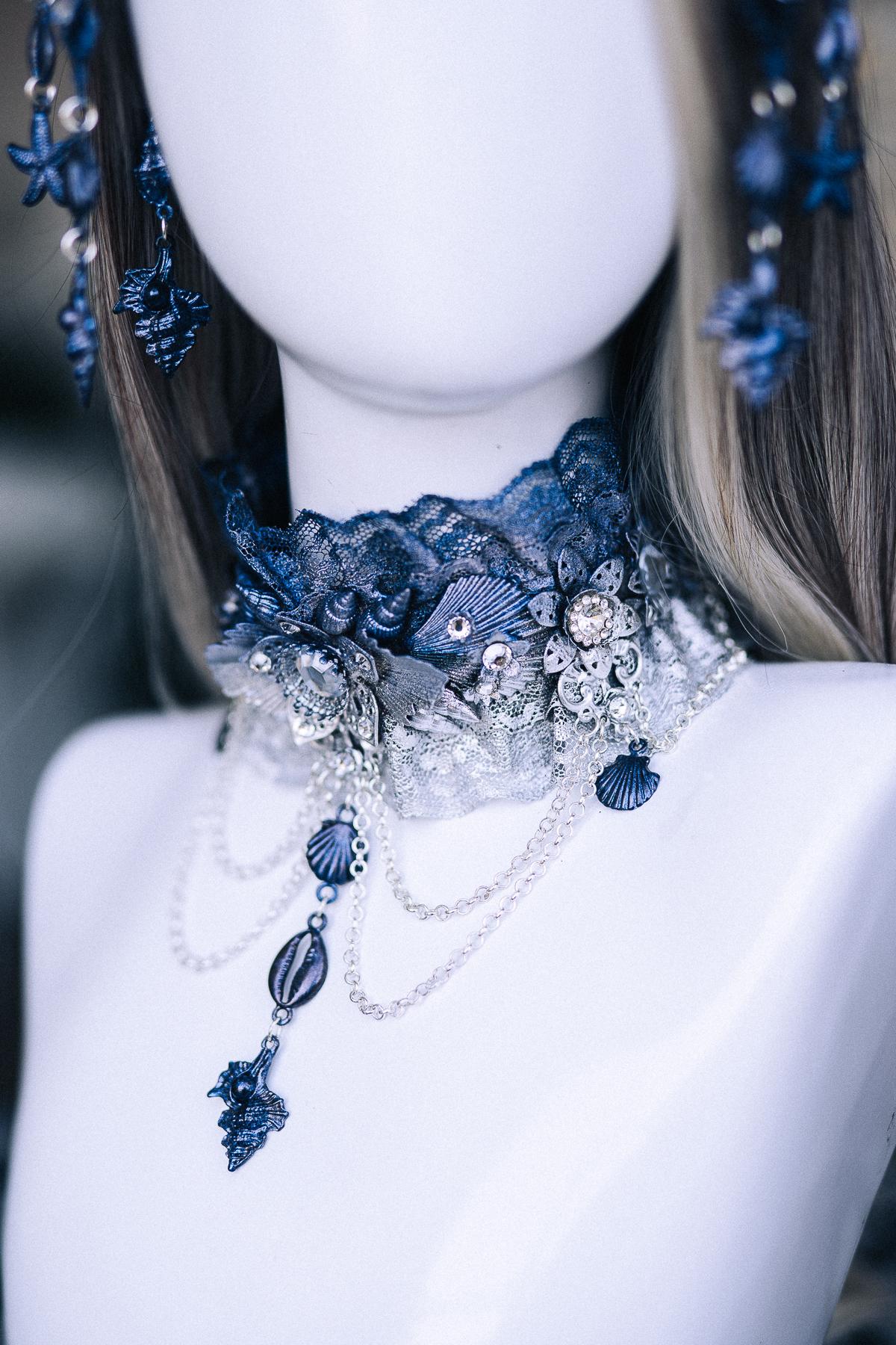 Dark Siren Choker Necklace, Mermaid Jewelry, Blue Silver Shell Necklace, Sea Witch Costume Choker, Ocean Queen Fantasy Jewelry