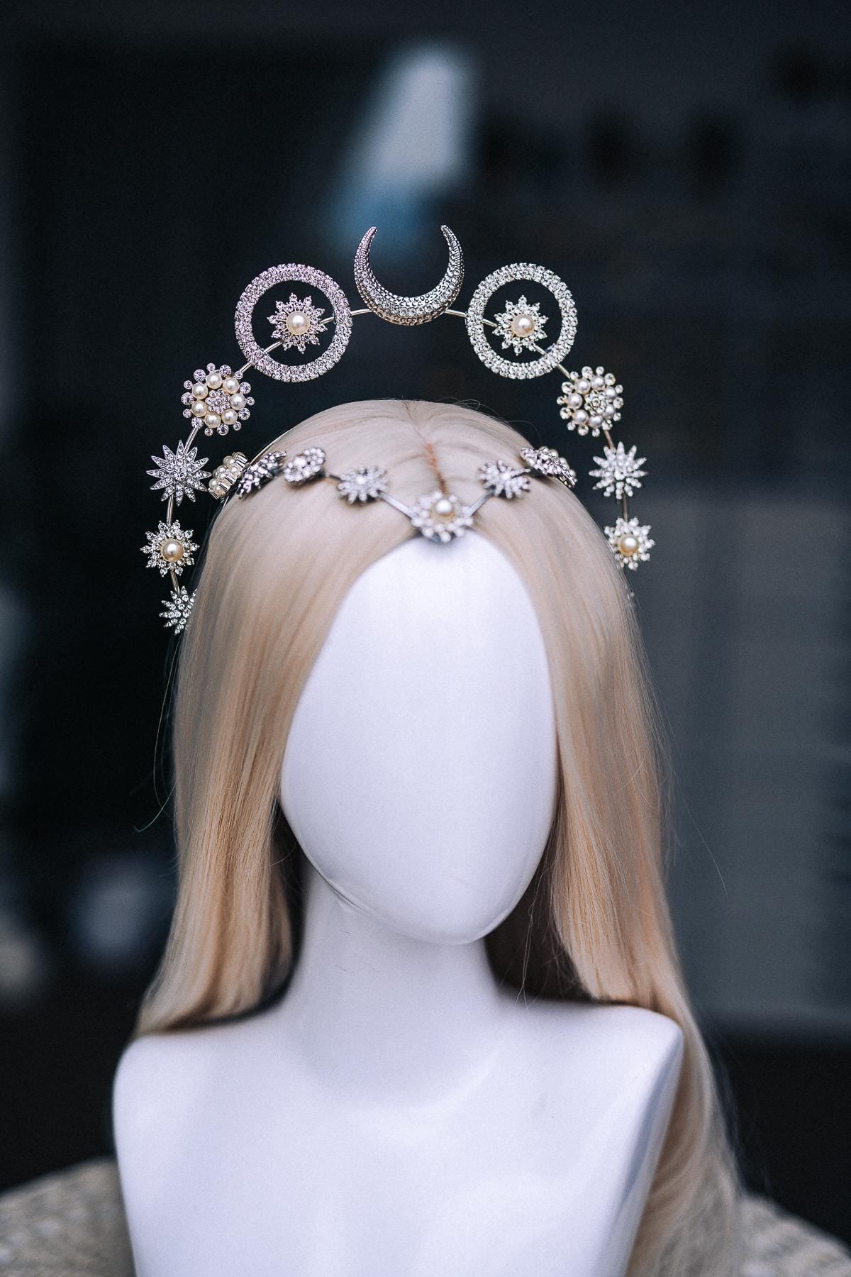 Silver Moon Halo Crown, Celestial Goddess Headpiece, Crystal Star Crown, Pearl Lunar Tiara, Celestial Wedding Headpiece