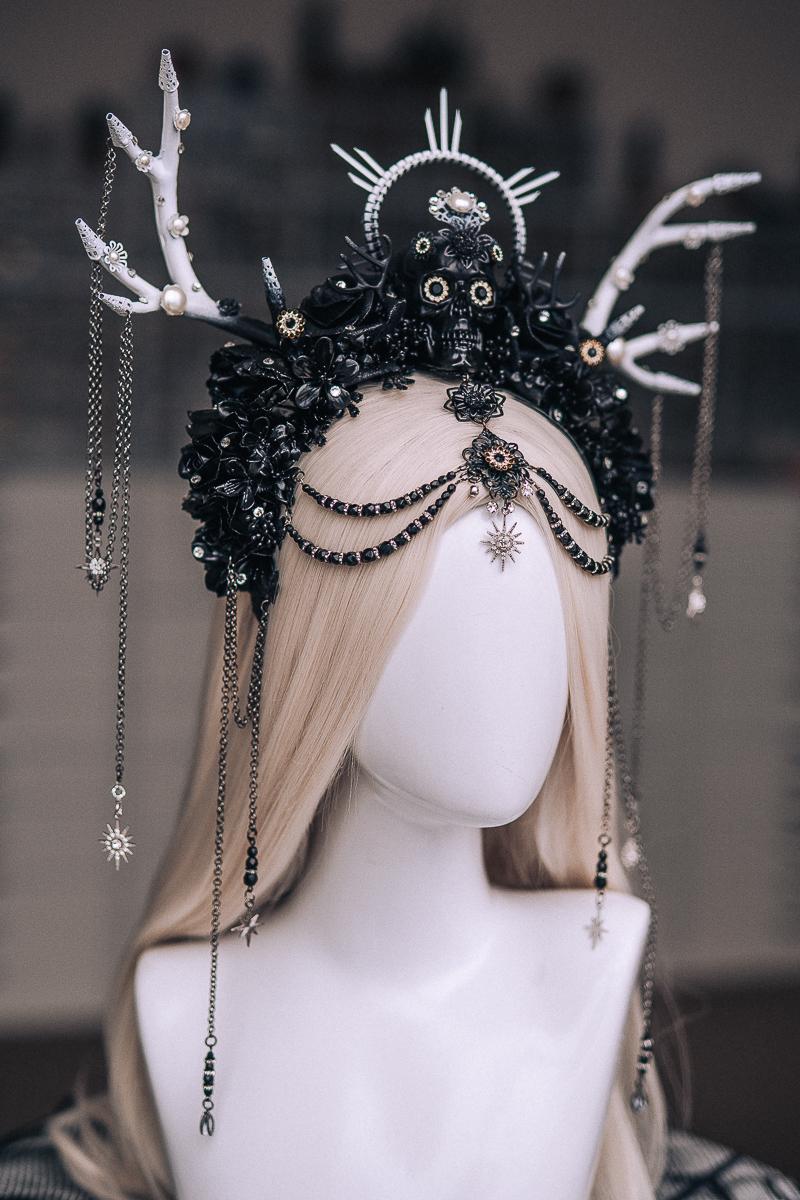 Black White Deer Antler Crown, Gothic Witch Skull Crown, Dark Fantasy Halo Headpiece, Halloween Crown, Witch Costume Headdress