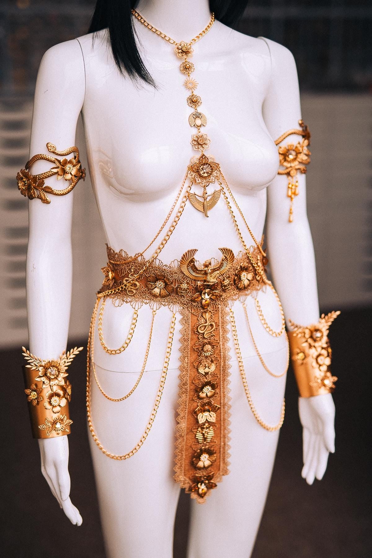 Cleopatra Wrist Cuffs, Gold Egyptian Bracelets, Gold Crystal Arm Cuffs, Pharaoh Jewelry, Egyptian Queen Costume Accessories