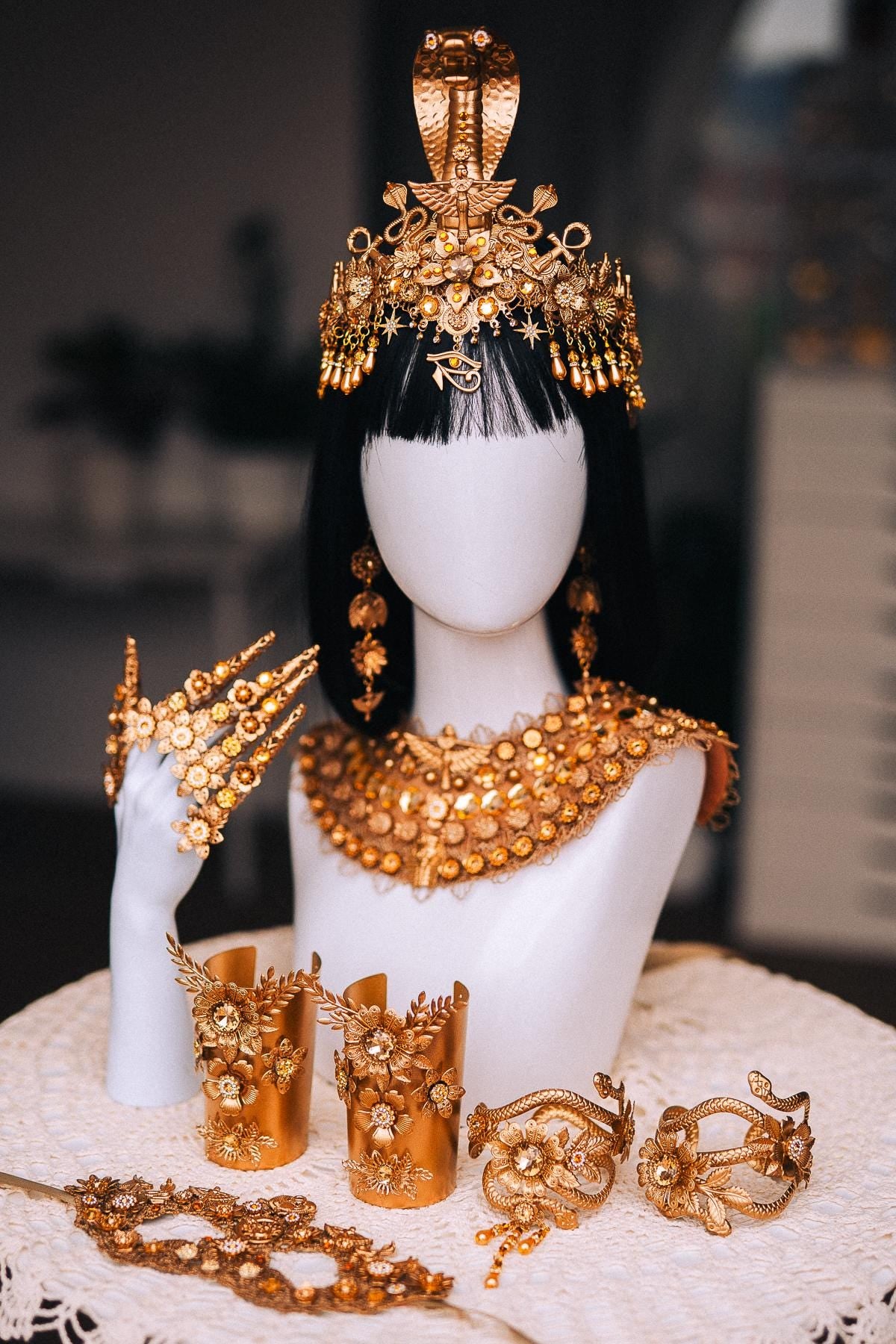 Cleopatra Body Harness, Gold Egyptian Body Jewelry, Pharaoh Chain Harness, Egyptian Queen Costume, Gold Goddess Accessories